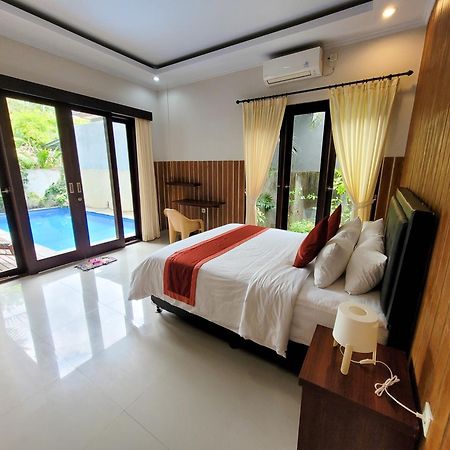 Ramantika Sunset Bay Villa Nusa Dua  Bagian luar foto